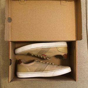 Levi’s Canvas Men’s Shoes, Size 8